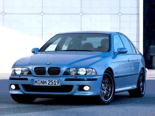 White Bmw M5 E39. 1999 BMW M5 E39