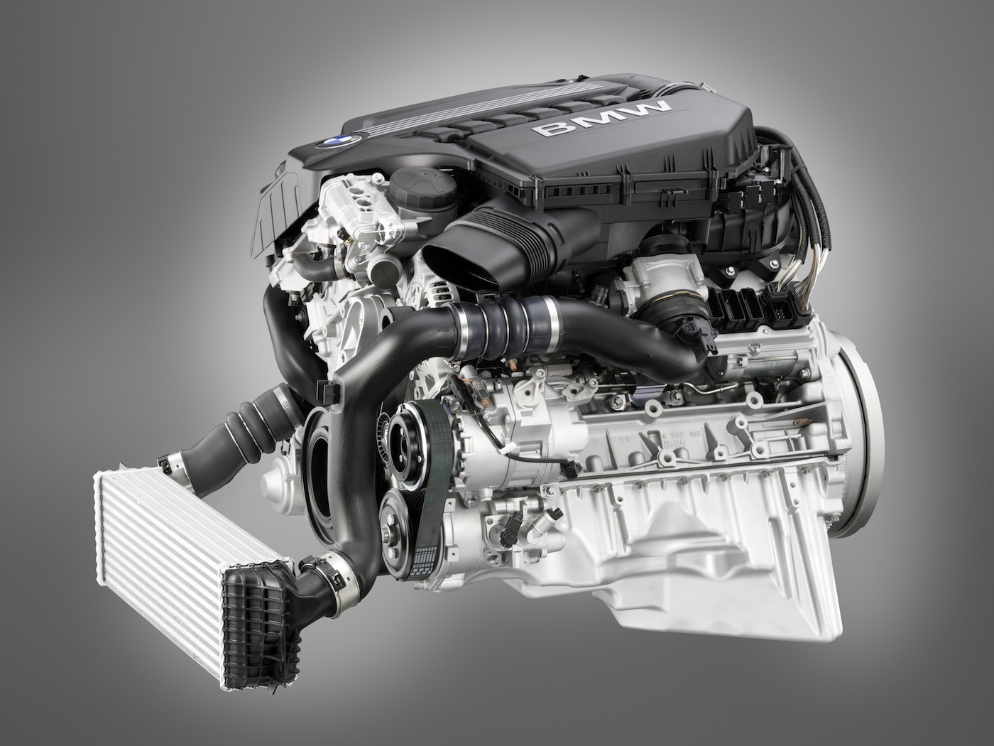 BMW N55 Engine Wins 2014 Engine of the Year Award 2.5-3.0L Category
