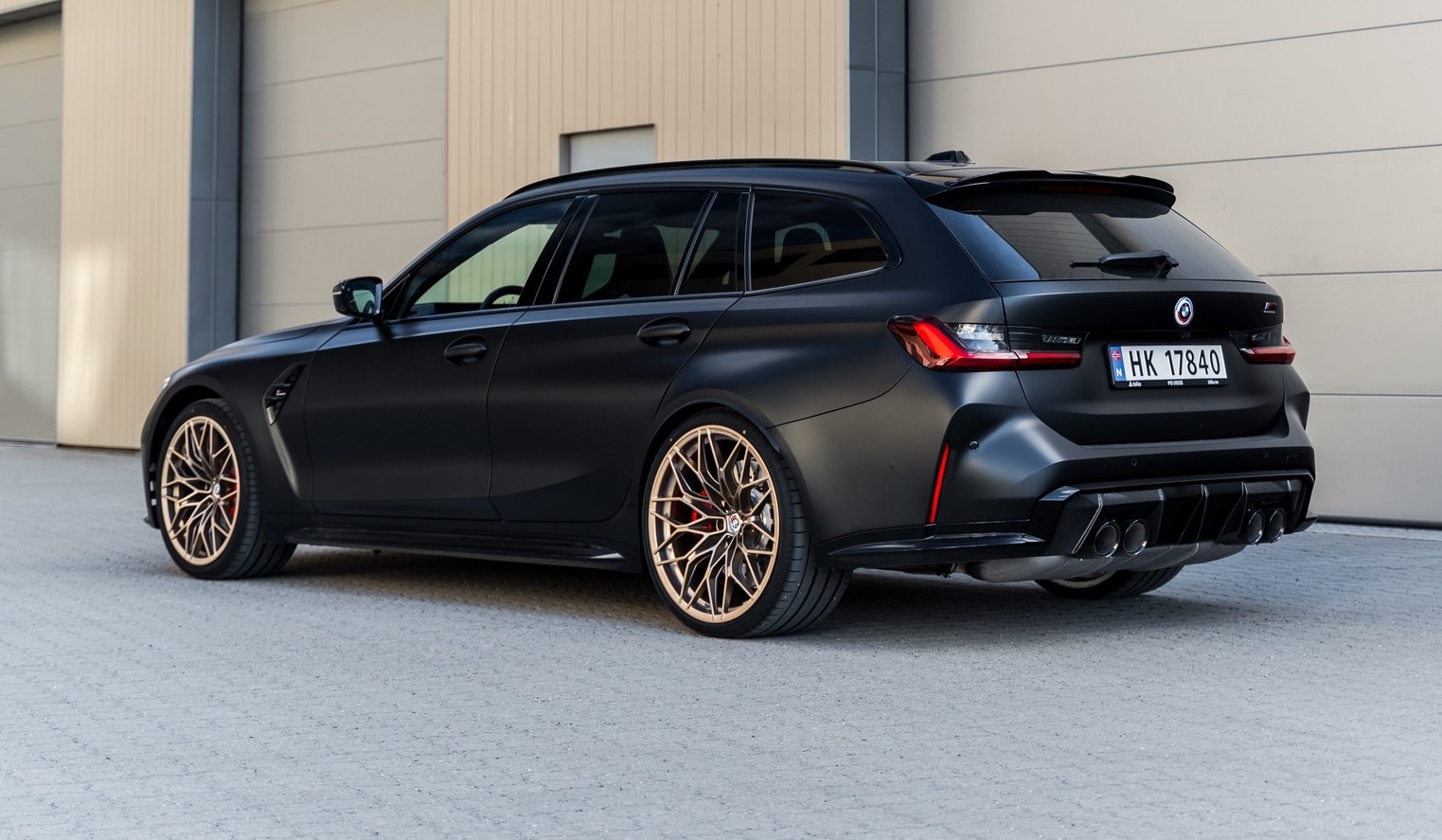 Frozen Black M3 Competition Touring With M Performance wheels